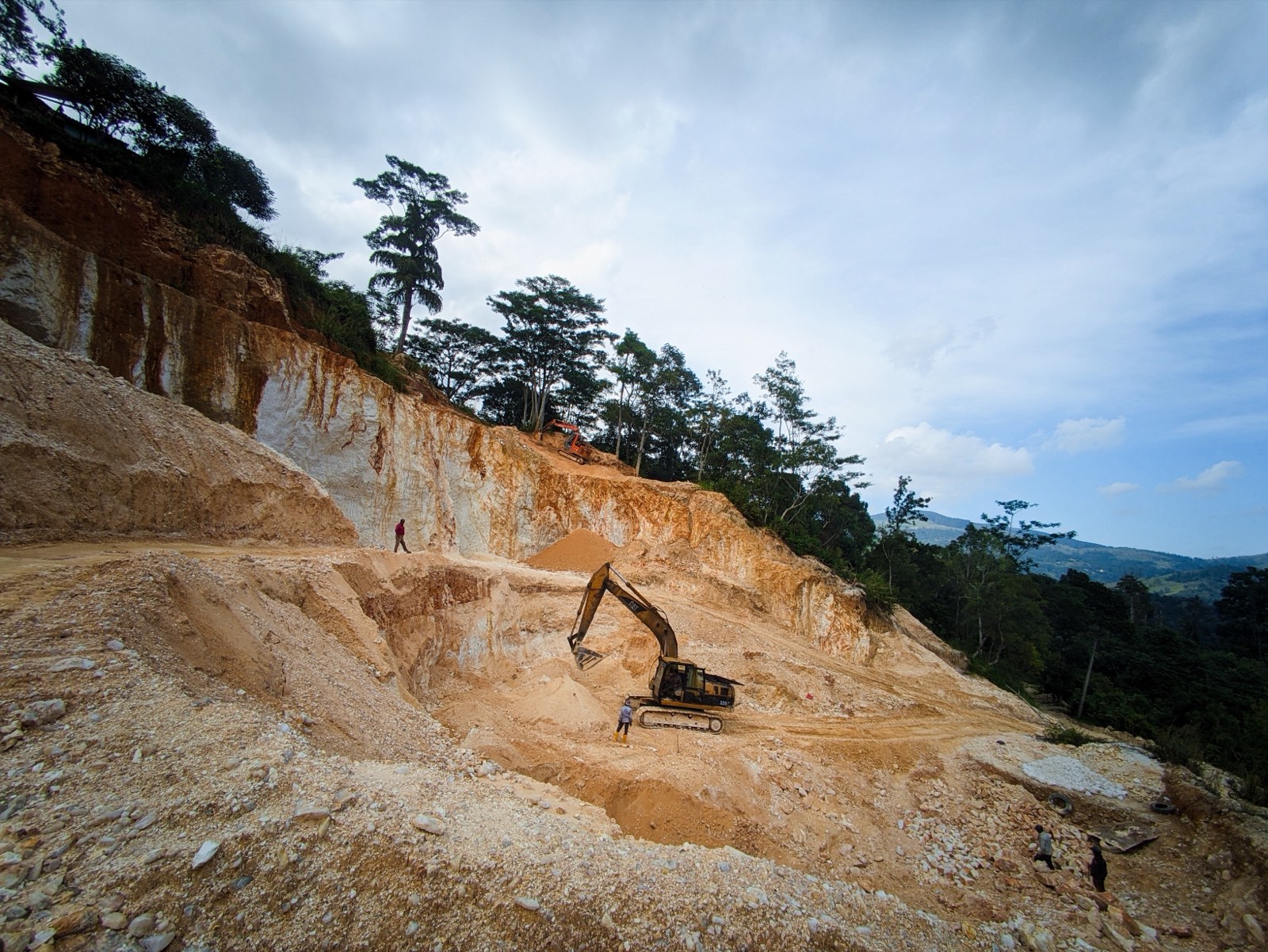 Active operational silica quartz quarry, central Sri Lanka